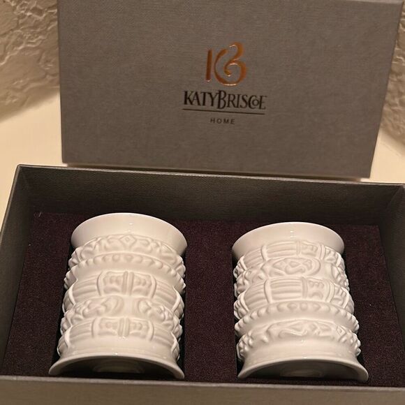 Katy Briscoe Home Bone China White Bisque Salt & Pepper Shakers 2.5” New In Box - Picture 2 of 15